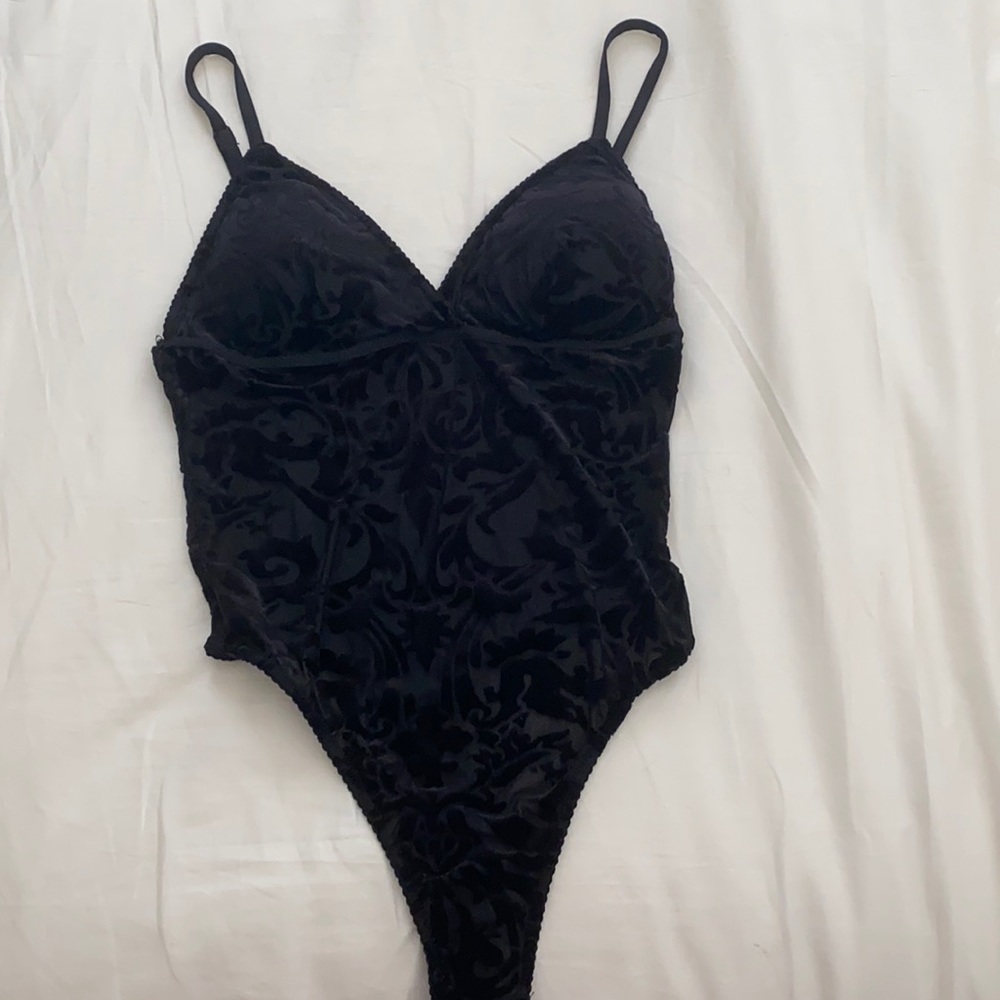 Forever 21 Burnout Bodysuit Size S